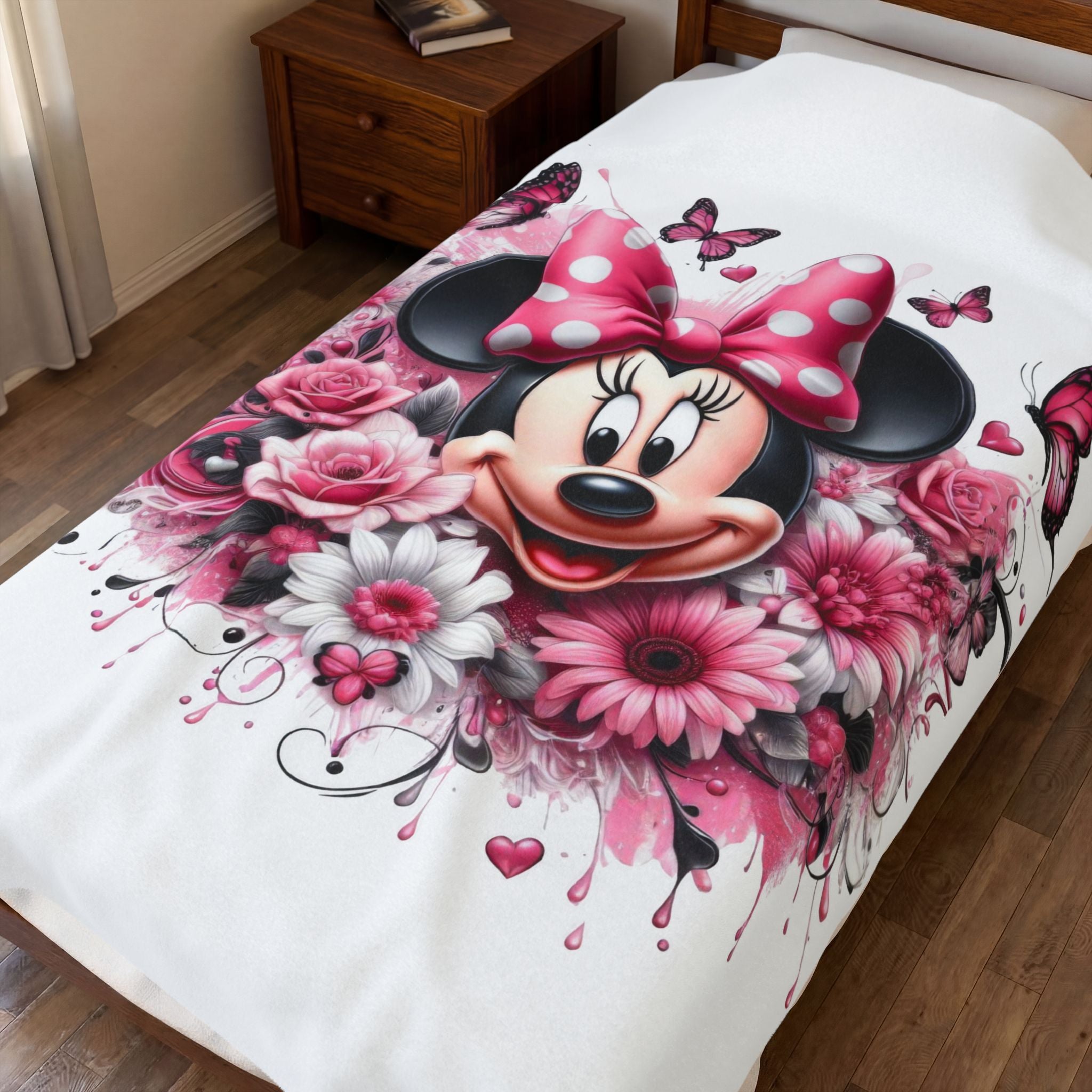 Minnie Mouse Pink Floral Velveteen Plush Blanket — Cozy Disney Throw for Girls & Kids